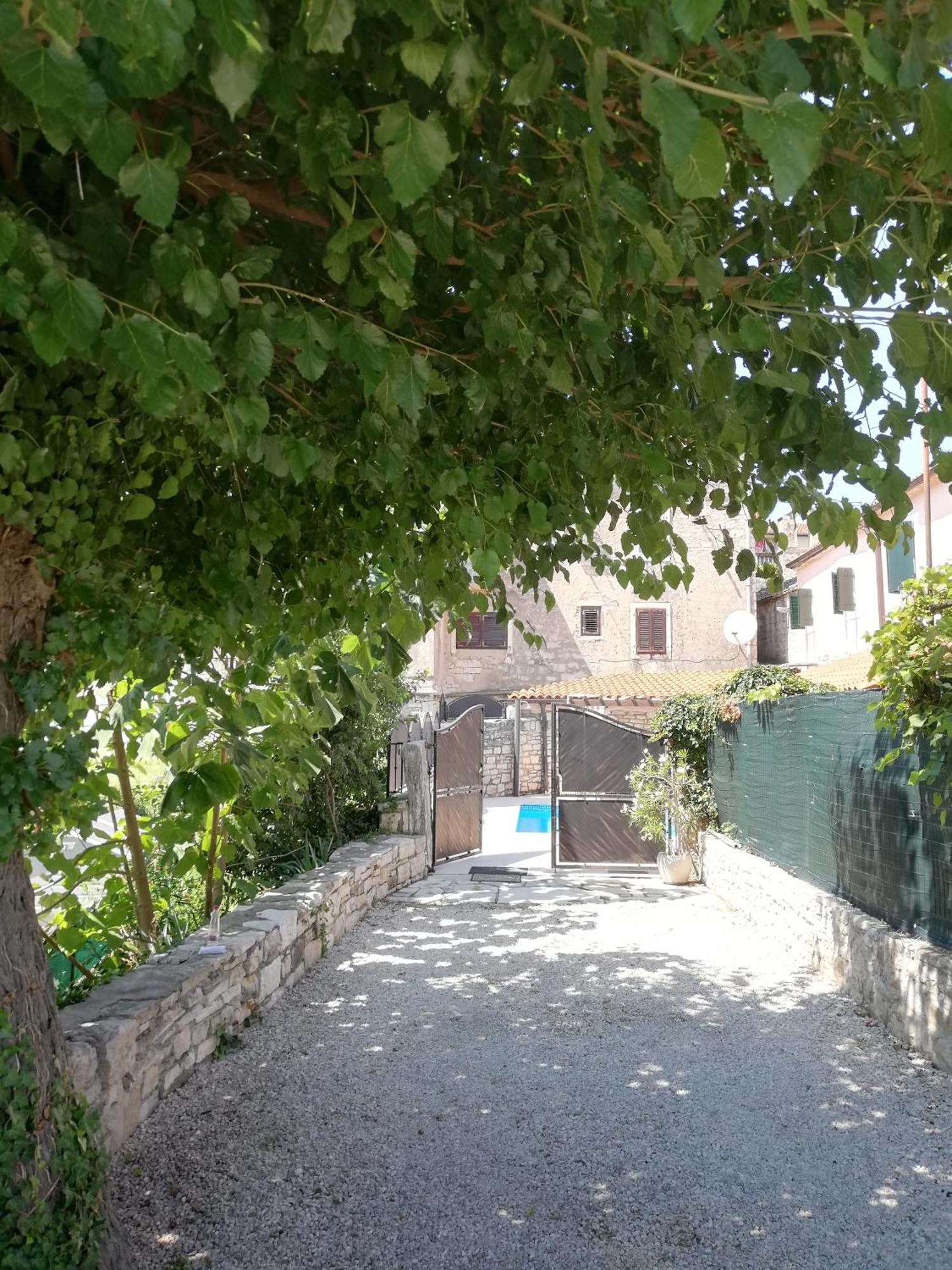 Lory Βίλα Sveti Lovreč Pazenatički Εξωτερικό φωτογραφία